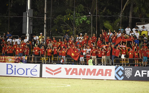 Báo nước ngoài ngưỡng mộ sự cuồng nhiệt của CĐV Việt Nam ở AFF Cup 2018