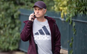 CẬP NHẬT sáng 11/1: Trọng tài gây tranh cãi bắt trận Việt Nam vs Iran. Mourinho lên tiếng về tương lai