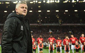 CẬP NHẬT sáng 13/4: Solskjaer xác nhận cái tên đầu tiên rời MU. Eto’o tranh công với Messi