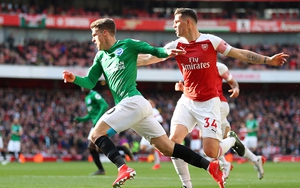 Khiến Arsenal mất điểm, Granit Xhaka bị mắng là ‘ngu ngốc, như một trò đùa’