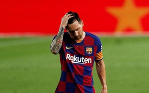 Video clip Barcelona 1-2 Osasuna: Barca gục ngã trong ngày Real đăng quang Liga