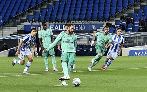 Chủ tịch Barcelona tố VAR luôn "thiên vị cho Real Madrid"