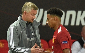 Bóng đá hôm nay 7/8: MU rao bán Lingard. Barca công bố tân binh Gustavo Maia