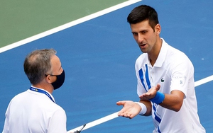 Djokovic thanh minh: 'Trọng tài có phải đi viện đâu’