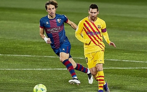 Messi tung cú sút tệ nhất sự nghiệp trước Huesca