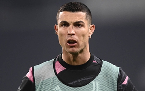Juventus gây sốc với giá bán Ronaldo