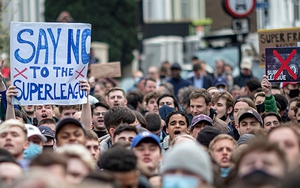 Super League tạm hoãn vì 6 đội bóng Anh rút lui