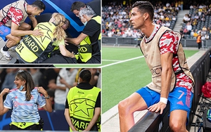 Ronaldo tặng áo đấu cho nữ nhân viên bị sút bóng trúng đầu