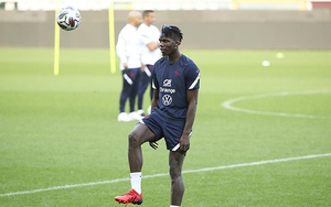 Tin MU 9/11: Paul Pogba chấn thương. Ed Woodward nhận nhiệm vụ mới ở MU