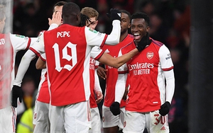 Arsenal vào bán kết Cúp Liên đoàn Anh nhờ hat-trick của sao trẻ