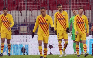 Barcelona ngã về... 0