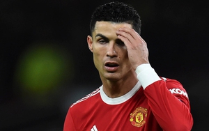 Tin MU 22/1: Ronaldo bị giảm lương nếu MU trượt Top 4. Rangnick muốn bán ‘bộ ba rắc rối’