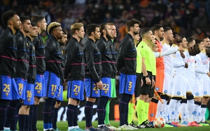 Fan Barca vẫn không chấp nhận được việc phải chơi ở Europa League