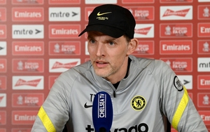 Chelsea: Tuchel nổi cáu, đập bàn khi được hỏi về Abramovich