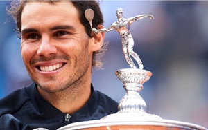 Tennis ngày 1/5: Nadal lập kỷ lục vô tiền khoáng hậu. Federer là thần tượng của Bill Gates