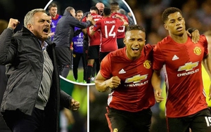 Mourinho có thể chấn thương vì màn ăn mừng quá khích bàn thắng của Rashford