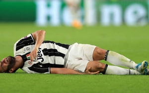 SỐC với pha đạp người thô bạo của hậu vệ Monaco với Higuain