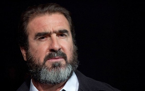 Xúc động với video Eric Cantona gửi lời chia sẻ tới nạn nhân vụ đánh bom tại Manchester