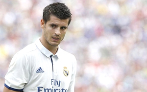 Morata đã sắm sửa quần áo, chuẩn bị cho thời tiết khắc nghiệt ở Anh