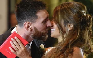 Messi và Antonella rạng rỡ trong đám cưới được ví như 'trận đấu của cuộc đời'