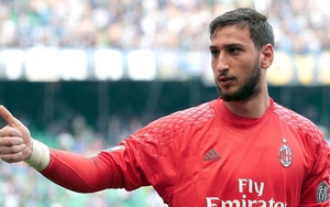Milan mất 7 triệu euro tiền lương một năm để CHÍNH THỨC 'trói chân' Donnarumma