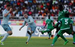 Rooney ghi bàn tuyệt đẹp ngay trong trận đầu tiên đá cho Everton