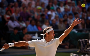 Federer lần thứ 11 vào Chung kết Wimbledon mà không thua set nào