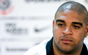 Xót xa trước những bi kịch đã huỷ hoại sự nghiệp của 'Hoàng đế' Adriano