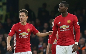 Herrera sẵn sàng thay Pogba sau khi bị Mourinho loại bởi lý do... lãng nhách