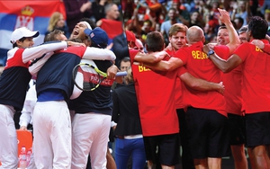 TENNIS 18/9: Chức vô địch US Open của Nadal bị... chú ruột chê. Sharapova từng mặc lại quần áo của Kournikova