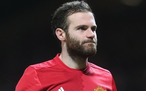 Kêu gọi từ thiện, Juan Mata bị đồng nghiệp ở Premier League cho nếm 'trái đắng'
