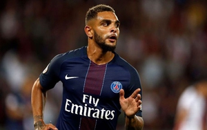Layvin Kurzawa đi vào lịch sử với hat-trick đầu tiên của một hậu vệ ở Champions League