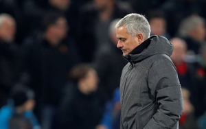 Mourinho sợ mất Fellaini, không lo thua kém Man City
