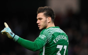 M.U 1-2 Man City: ‘Ederson còn hay hơn De Gea, khiến Mourinho phát khóc’