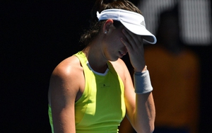 TENNIS ngày 18/1: ĐKVĐ Wimbledon thua sốc tại Australian Open. Azarenka giành quyền nuôi con