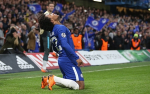 'Willian không bao giờ nên chơi xổ số sau trận đấu với Barca'