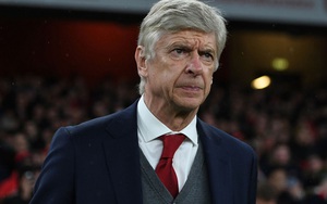 ‘Wenger, từ chức đi và ông sẽ có được sự tôn trọng từ người hâm mộ’
