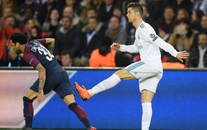 Ronaldo may mắn thoát thẻ đỏ trong trận thắng PSG