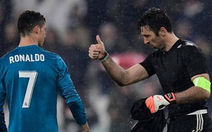 Fan Juventus cũng phải bật dậy vỗ tay hoan hô Ronaldo sau siêu phẩm ‘xe đạp chổng ngược’