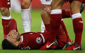 Khổ thân Chamberlain: Chấn thương quá nặng, lại không thể dự World Cup!