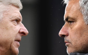 Wenger: ‘Chắc fan M.U đã thôi ghét tôi’. Mourinho: ‘Tôi muốn đối đầu Wenger nhiều hơn’