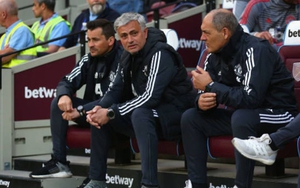 Mourinho tiết lộ sẽ dùng đội hình 'kỳ quặc' trong trận đấu cuối gặp Watford