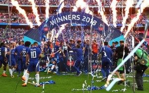 Giành FA Cup từ M.U, Chelsea liệu đã được an ủi?
