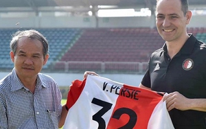 Bóng đá Việt Nam tối 10/4: U23 và tuyển Việt Nam cùng hội quân, bầu Đức hợp tác CLB châu Âu