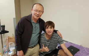 U19 Việt Nam bị U19 Ma-rốc cầm hòa đáng tiếc, HLV Park Hang Seo tới thăm Tuấn Anh