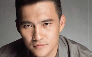 Công Vinh mang 'thần chết', hợp đồng chuyển nhượng vào trong tự truyện