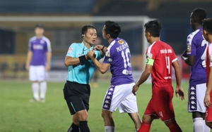 Văn Quyết nhận thẻ đỏ, Hà Nội FC vẫn dễ dàng đánh bại Viettel