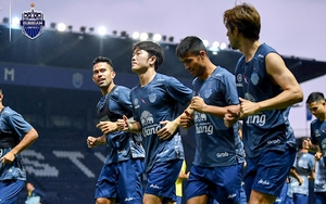 Bóng đá Việt Nam ngày 23/4: HLV Park Hang Seo thăm lò đào tạo Quang Hải, Xuân Trường thoát ‘kiếp’ dự bị?