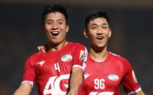 Bùi Tiến Dũng lập công, Viettel vất vả đánh bại Nam Định