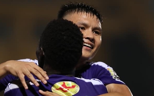 Quang Hải lập cú đúp kiến tạo, Hà Nội FC vùi dập Naga World